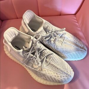 Yeezy Boost 350 V2 White Grey Knit Athletic Shoes